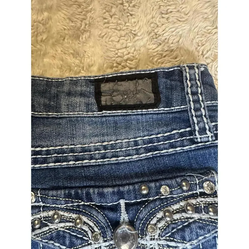 Vtg Earl Jeans Y2K medium wash rhinestone embellished denim capris Size 8 - Picture 8 of 8